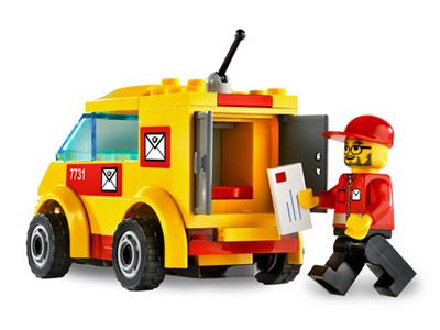 LEGO® Town 7731 Mail van Building Kit