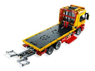 LEGO® Technic 8109 - Flatbed Truck Preowned Building Kit