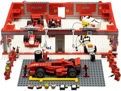 LEGO® Racers 8144-2 Ferrari 248 F1 team (Raikkonen edition) Preowned Building Kit