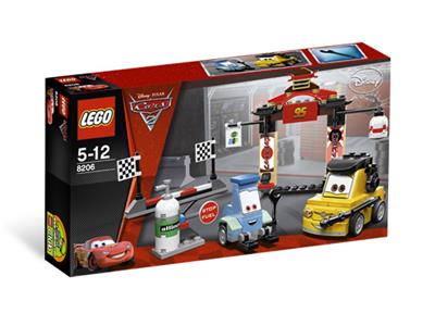 LEGO® Cars 2 8206 - Tokyo Pit Stop Preowned Building Kit