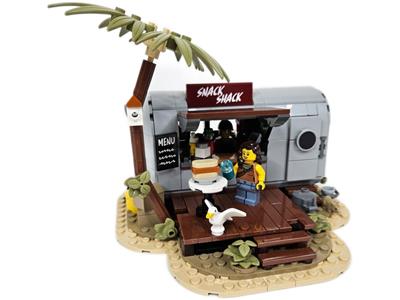 LEGO® BrickLink Designer Program 910030 - Snack Shack Preowned Building Kit