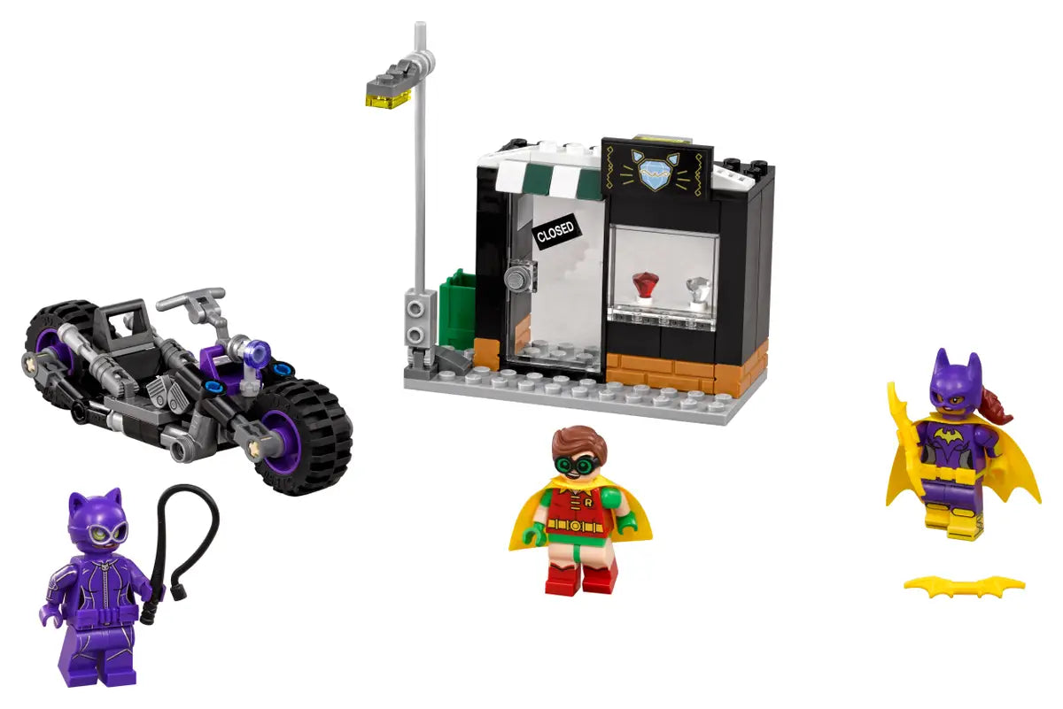LEGO® Super Heroes 70902 Catwoman Catcycle Chase Building Kit