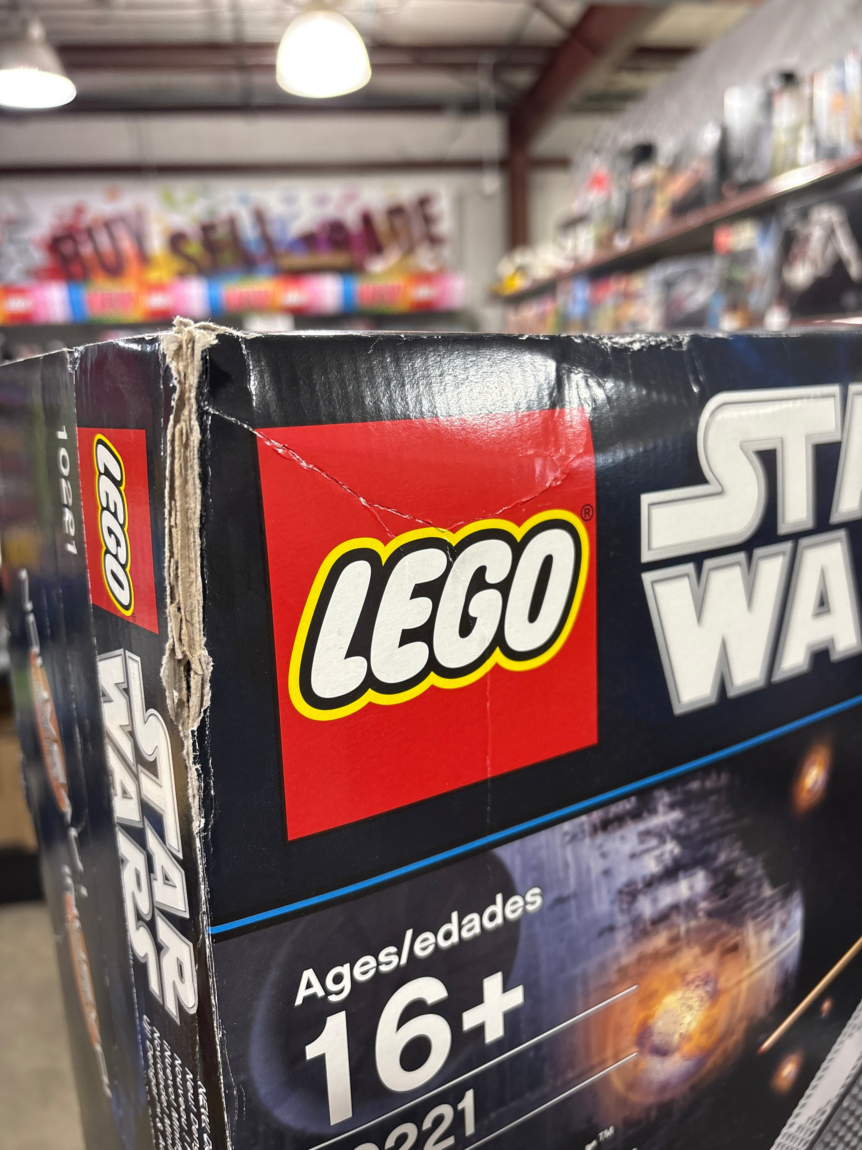 LEGO® Star Wars 10221-1 Super Star Destroyer - UCS (Resealed Damaged Box)