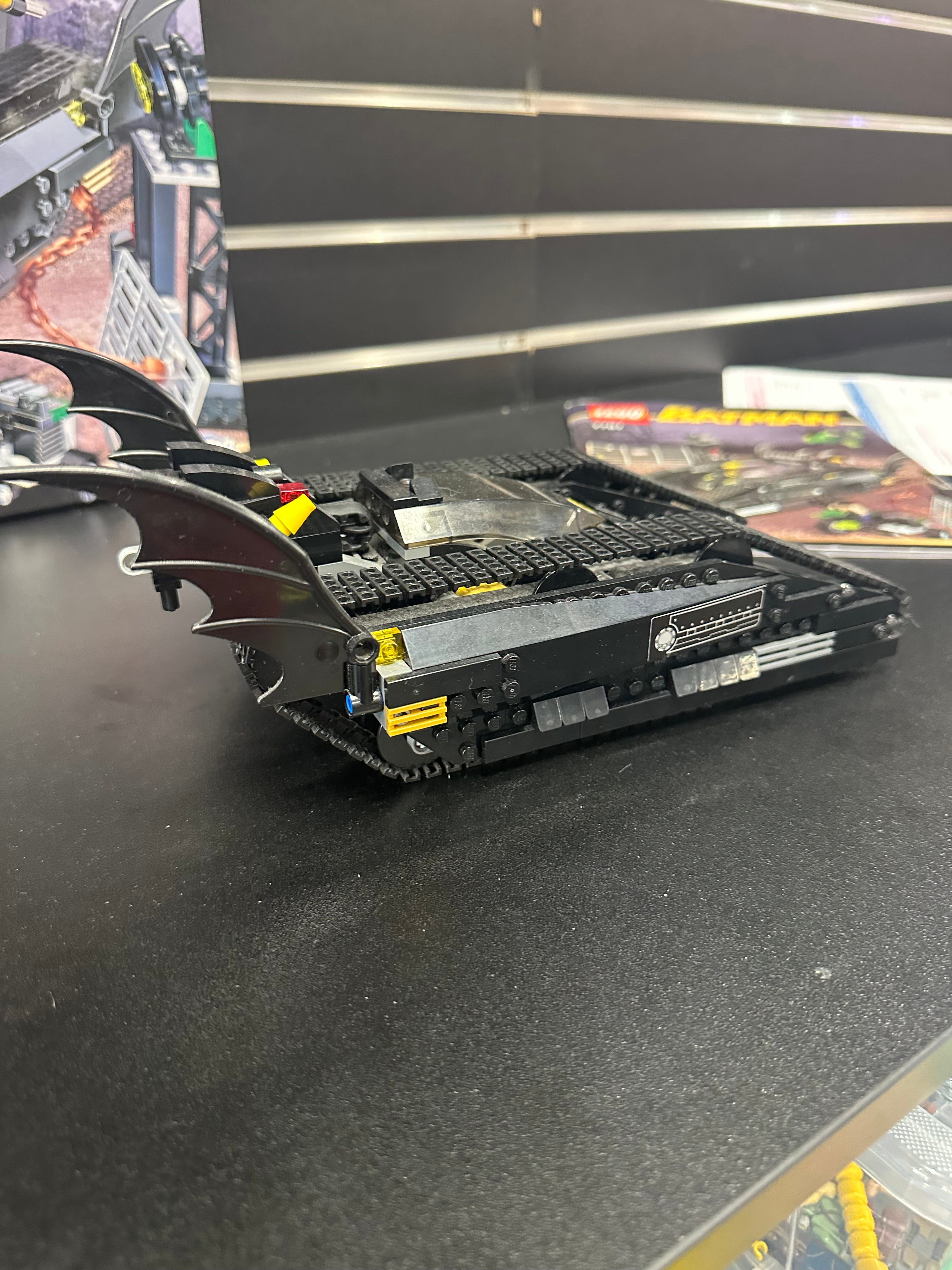 7787-1 LEGO BATMAN The Bat-Tank: The Riddler and Bane's Hideout BUV