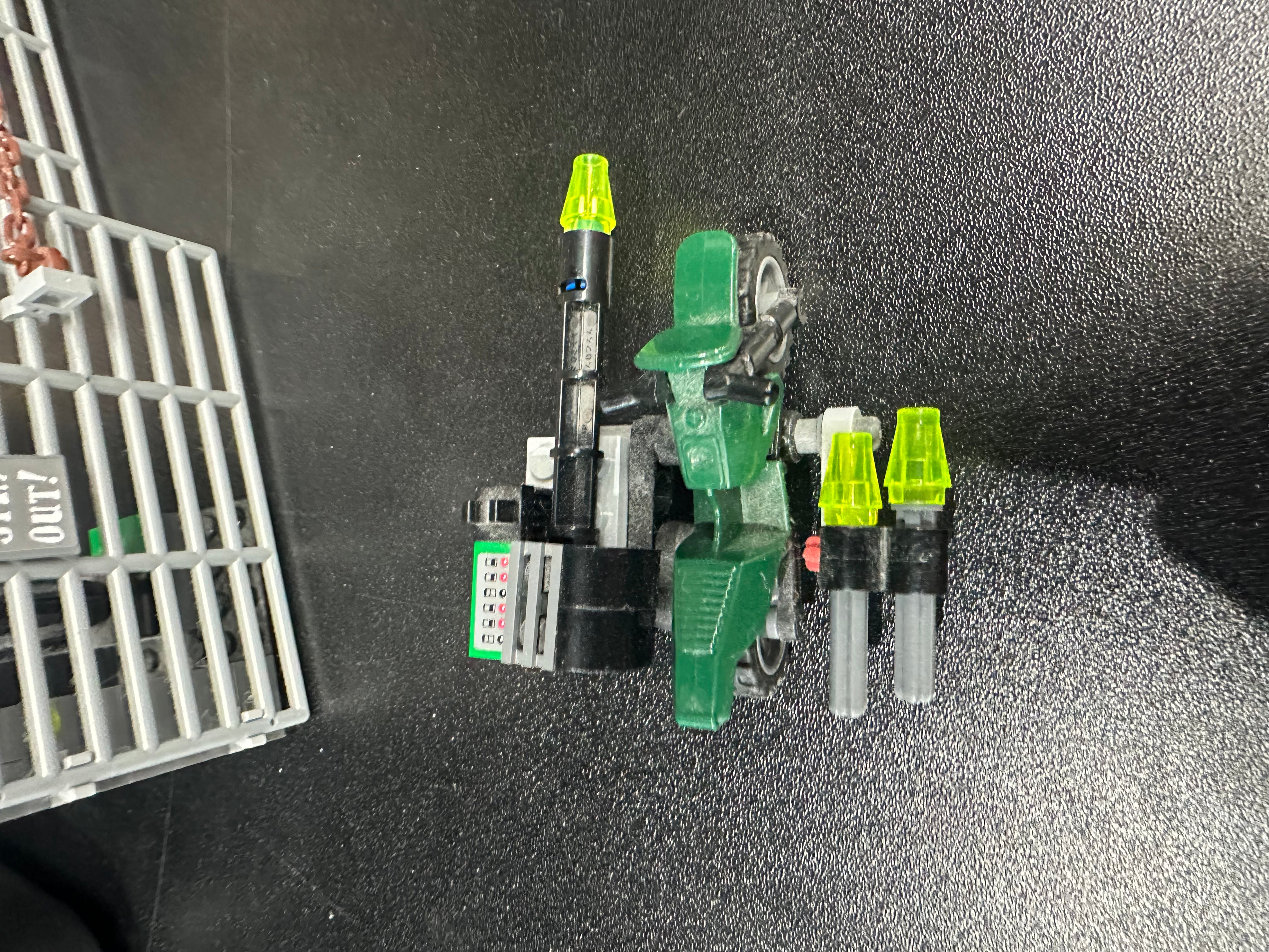 7787-1 LEGO BATMAN The Bat-Tank: The Riddler and Bane's Hideout BUV