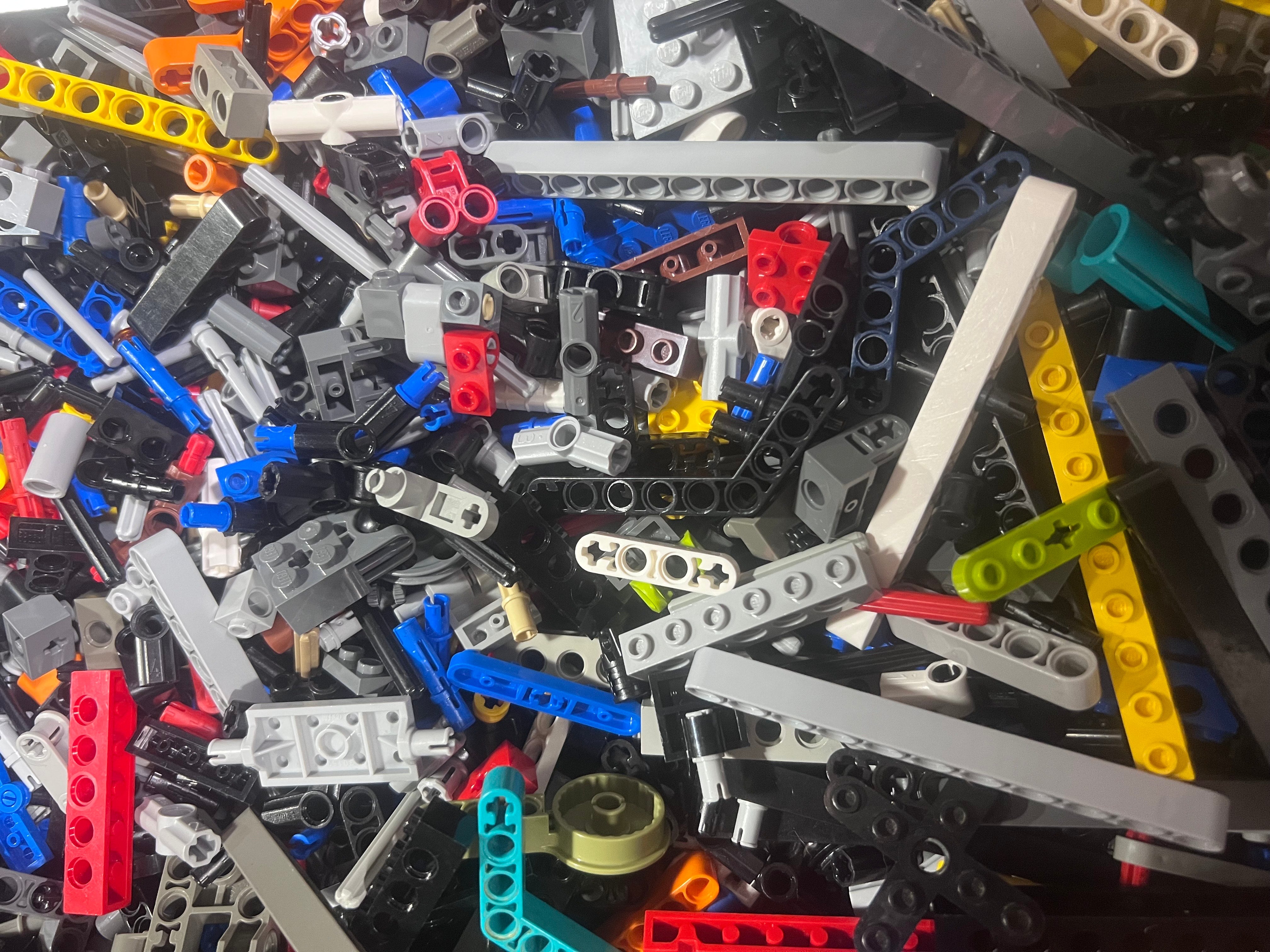 Preowned Bulk LEGO® Technic Parts - 1lb