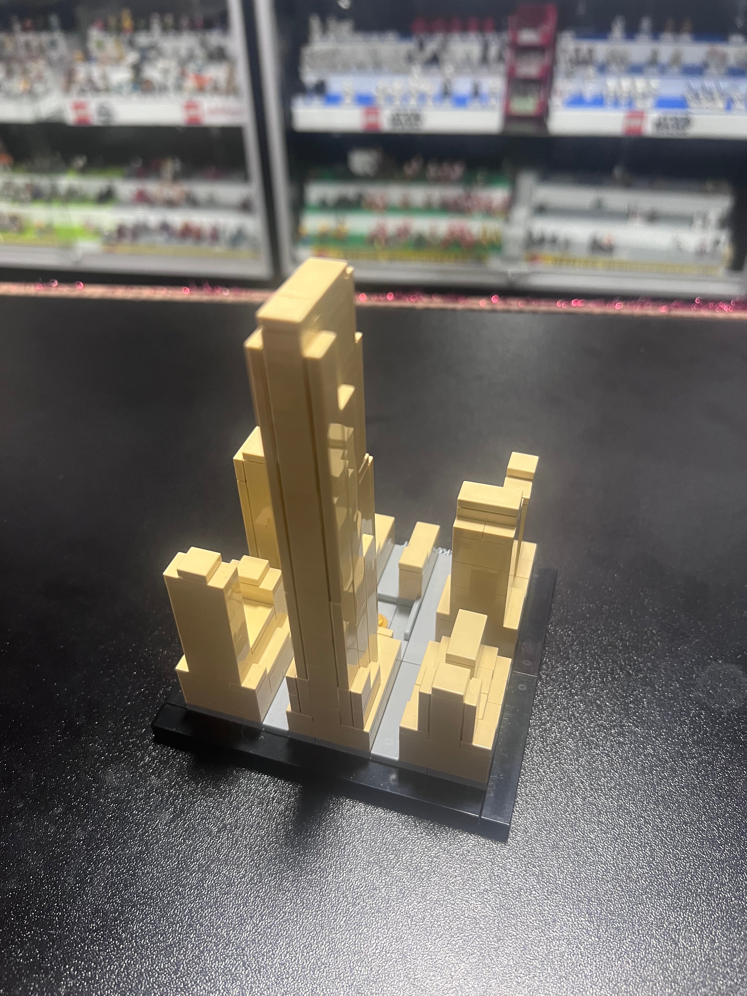 LEGO® Architecture 21007-1 Rockefeller Center (BUV)