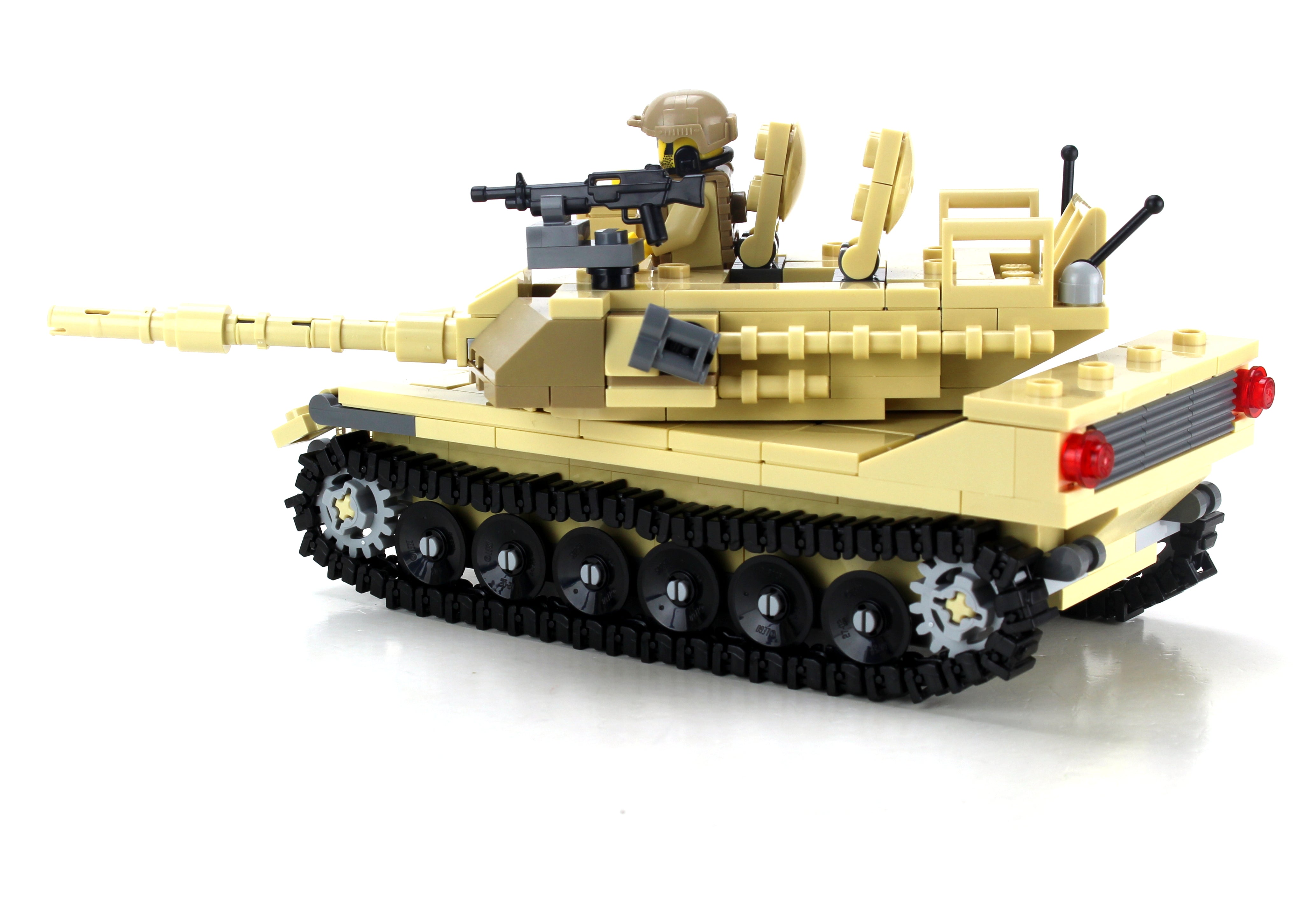 Battle Bricks Tan M1 Abrams Main Battle Tank