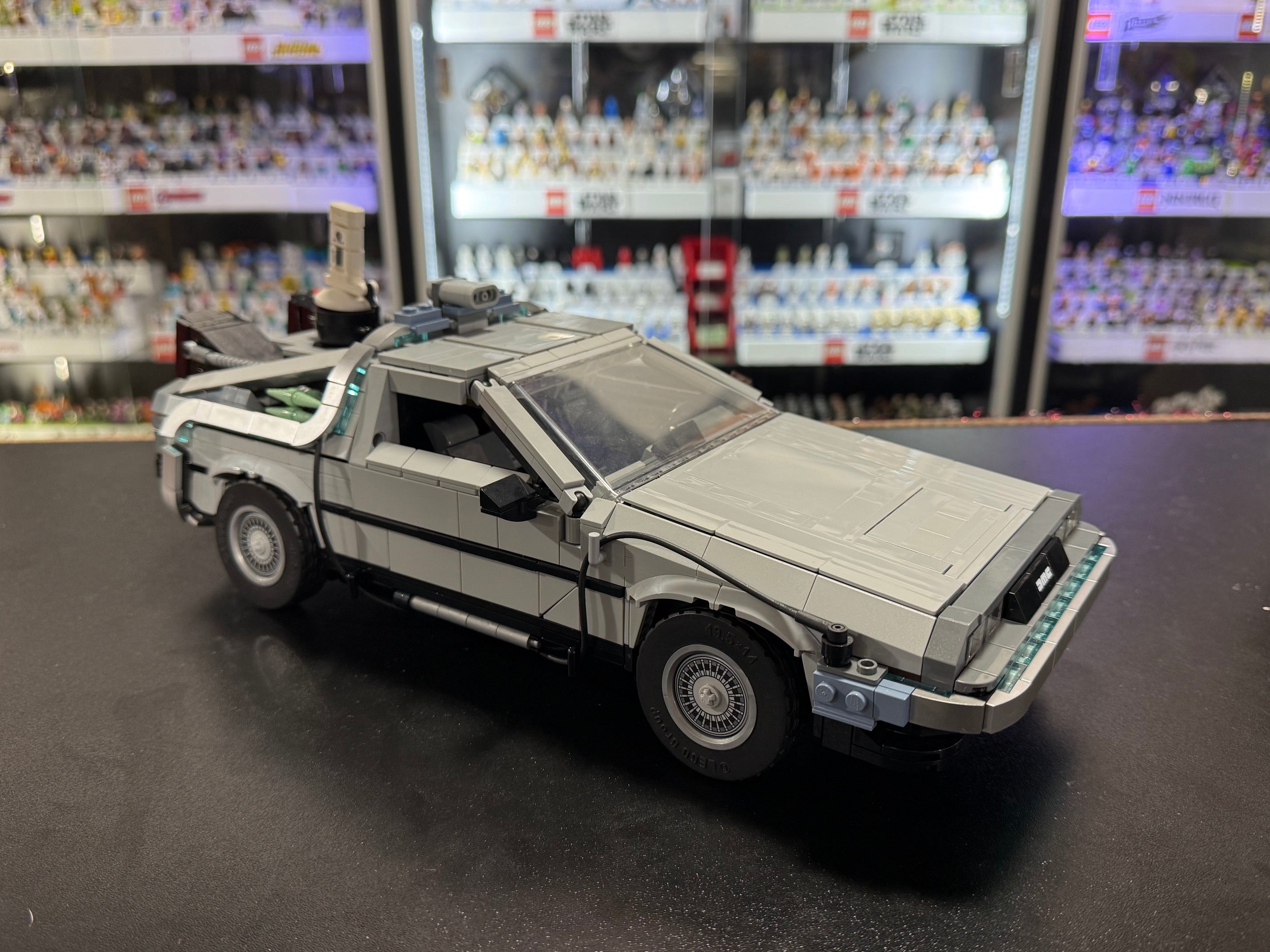 10300-1 LEGO Back to the Future Time Machine (BUV)