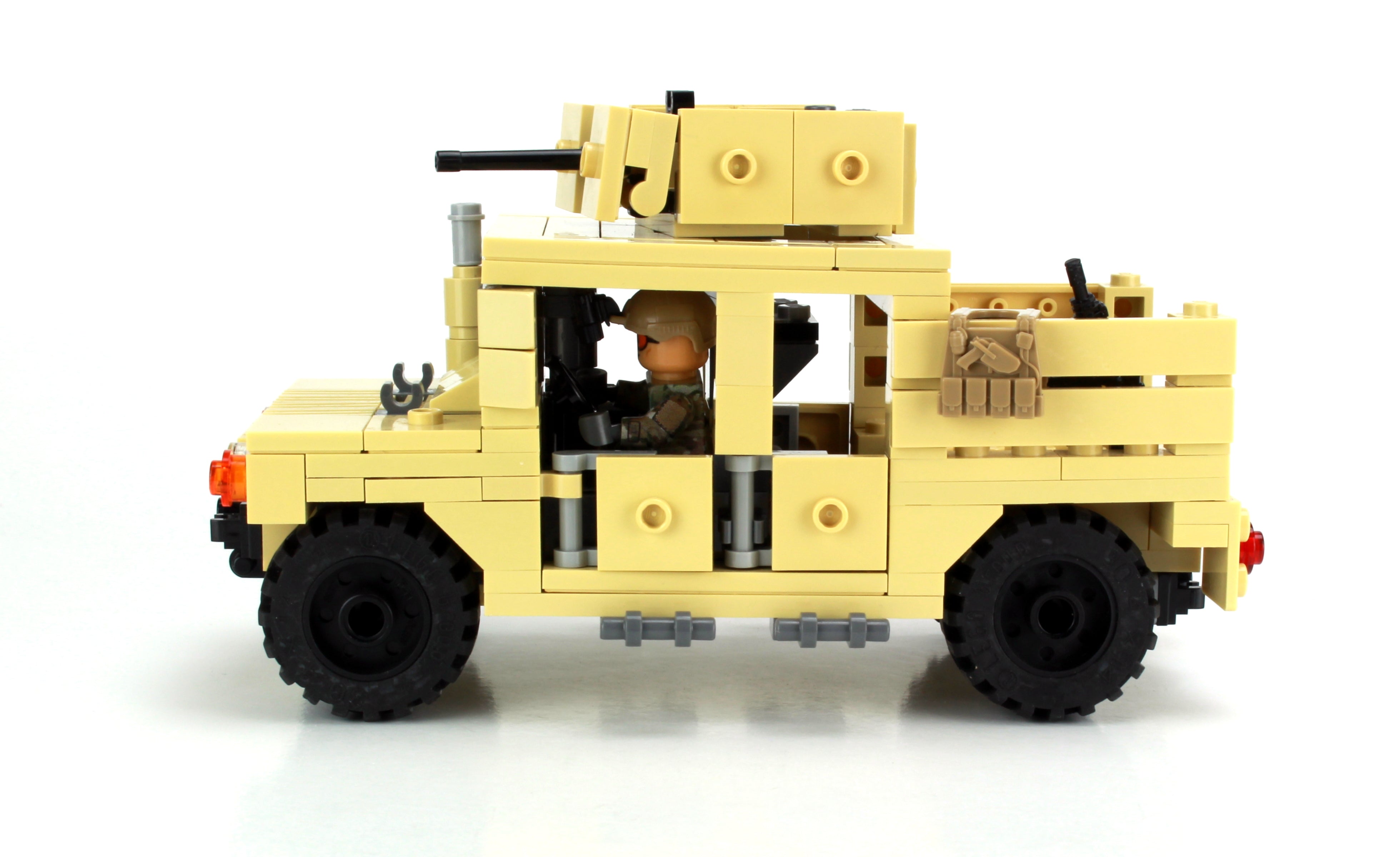 Battle Bricks Army Tactical Gun Truck 4 x 4