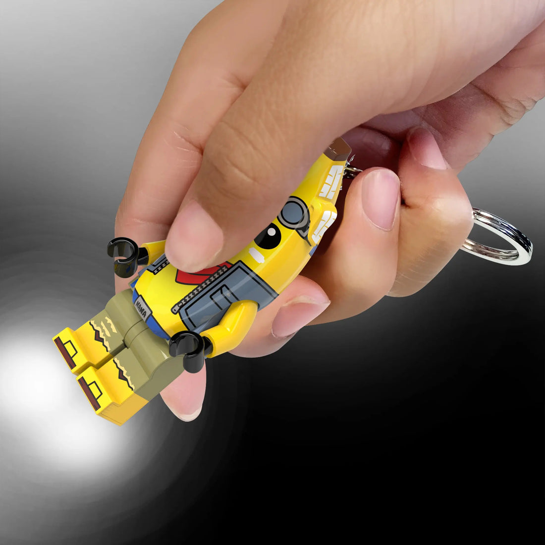 LEGO® Fortnite® Adventure Peely Keychain Light (KE252H), alternate view 2