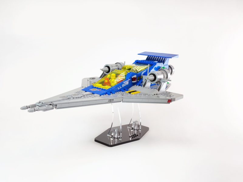 LEGO® Display – Tricked Out Bricks Max Zero Stand