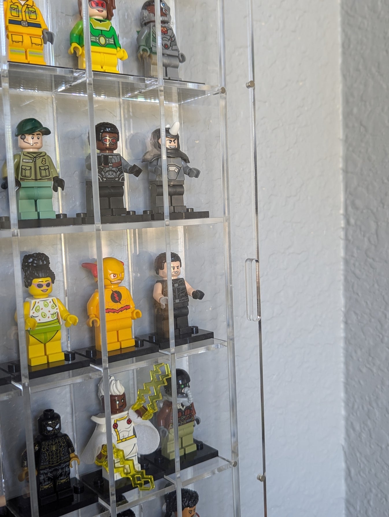LEGO® Display – EZ Brick Storage 50 Minifigure Display