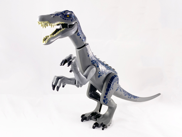 LEGO® Minifigure Animals – Dinosaur Baryonyx with Dark Blue and Metallic Light Blue Spots Baryonyx01