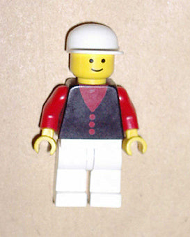 Preowned LEGO® Minifigure – Town but036 Shirt w/3 Buttons Red Red Arms White Legs White Cap