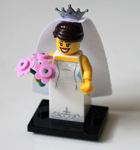 LEGO® Collectible Minifigure Series 7 – col07-4 Bride set w/Stand & Acces Complete Set with Stand & Accessories