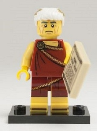 LEGO® Collectible Minifigure Series 9 – col09-5 Roman Emperor set w/Stand & Acces Complete Set with Stand & Accessories