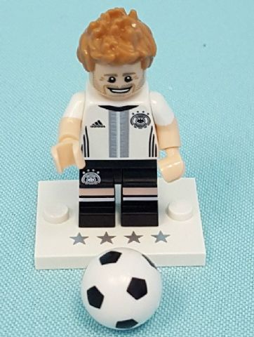 LEGO® Collectible Minifigure Series – coldfb-5 Benedikt Höwedes Deutscher Fussball-Bund Set Complete Set