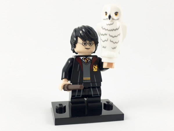 LEGO® Collectible Minifigure Series 1 – colhp-1 Harry Potter in School Robes HP Set Complete Set with Stand & Accessories