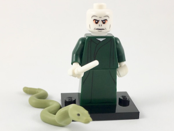 LEGO® Collectible Minifigure Series 1 – colhp-9 Lord Voldemort Harry Potter Set Complete Set with Stand & Accessories