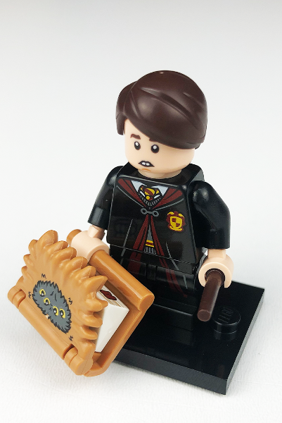 LEGO® Collectible Minifigure Series 2 – colhp2-16 Neville Longbottom Harry Potter Set Complete Set with Stand & Accessories