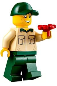 Preowned LEGO® Minifigure – Town cty1353 Park Worker Male w/Tan Shirt w/Pockets Dark Green