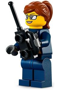 Preowned LEGO® Minifigure – Town cty1363 Police City Motorcyclist Female Leather Jacket w/G