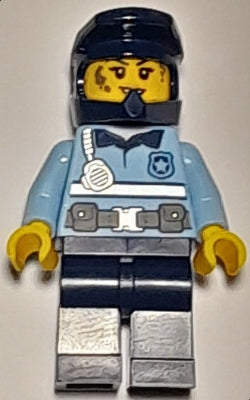 Preowned LEGO® Minifigure – Town cty1510 Police City Officer Female Bright Light Blue Shirt