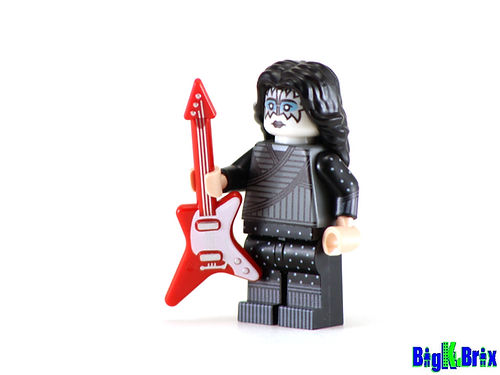 Big Kid Brix Custom LEGO® Minifigure – KISS ACE FREHLEY GUITARIST Collectible