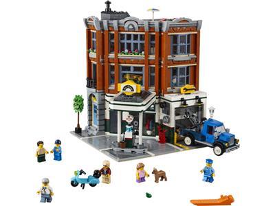 LEGO® Creator 10264 - Corner Garage Preowned Building Kit