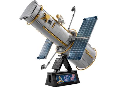 LEGO® Icons 11382-1 Hubble Space Telescope