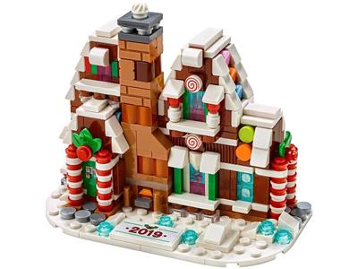 LEGO® Holiday & Event 40337 Mini Gingerbread House Building Kit