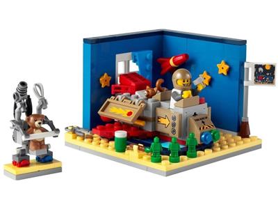 LEGO® Ideas 40533 - Cosmic Cardboard Adventures Preowned Building Kit