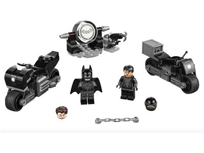 LEGO® Super Heroes 76179 - The Batman: Batman & Selina Kyle Motorcycle Pursuit Preowned Building Kit