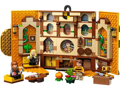 LEGO® Harry Potter 76412 Hufflepuff House Banner Building Kit