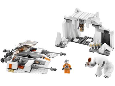 LEGO® Star Wars 8089 - Hoth Wampa Cave Preowned Building Kit