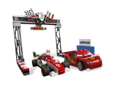 LEGO® Cars 2 8423 - World Grand Prix Rivalry Preowned Building Kit