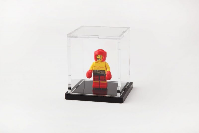 LEGO® Display – Tricked Out Bricks Single Figure Display Case