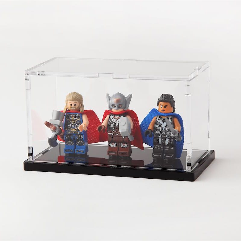 LEGO® Display – Tricked Out Bricks 3 Figure Display Case