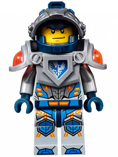 Preowned LEGO® Minifigure – NEXO KNIGHTS nex010 Clay Moorington Dark Blue Helmet Flat Silve