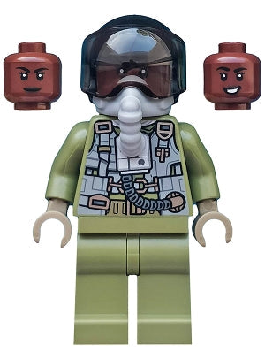 Preowned LEGO® Minifigure – Super Heroes sh0597a Maria Rambeau Black Helmet and Oxygen Mask