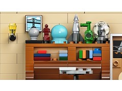 LEGO® Ideas 21302 - The Big Bang Theory Preowned Building Kit