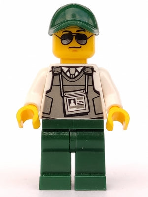 Preowned LEGO® Minifigure – Train trn243 Security Officer Dark Green Legs Dark Green Cap w/