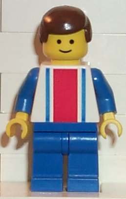 Preowned LEGO® Minifigure – Town ver001 Vertical Lines Red & Blue Blue Arms Blue Legs Brown