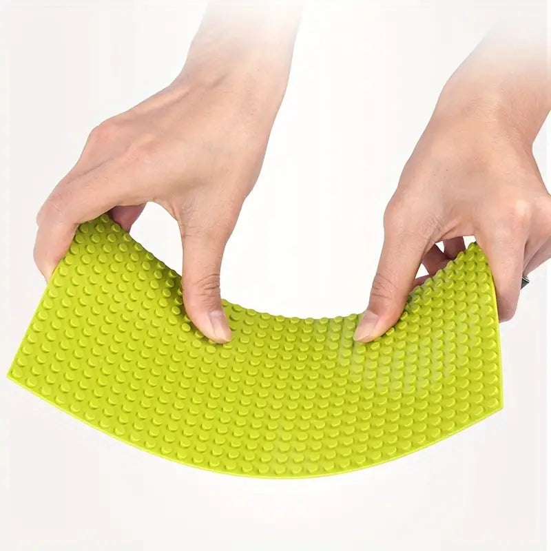 Generic Brick 16x32 Base Plate Green