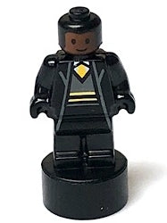Preowned LEGO® Minifigure – Harry Potter 90398pb031 Hufflepuff Student Statuette/Trophy 2 R