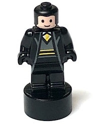 Preowned LEGO® Minifigure – Harry Potter 90398pb032 Hufflepuff Student Statuette/Trophy 3 L