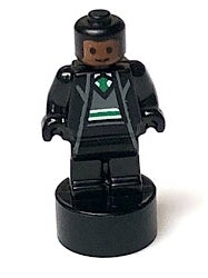 Preowned LEGO® Minifigure – Harry Potter 90398pb037 Slytherin Student Statuette/Trophy 2 Re