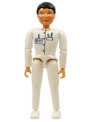 Preowned LEGO® Minifigure – Belville belvmale06 Belville Male Medic White Pants White Shirt