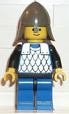 Preowned LEGO® Minifigure – Castle cas142 Scale Mail Blue Blue Legs w/Black Hips Dark Gray